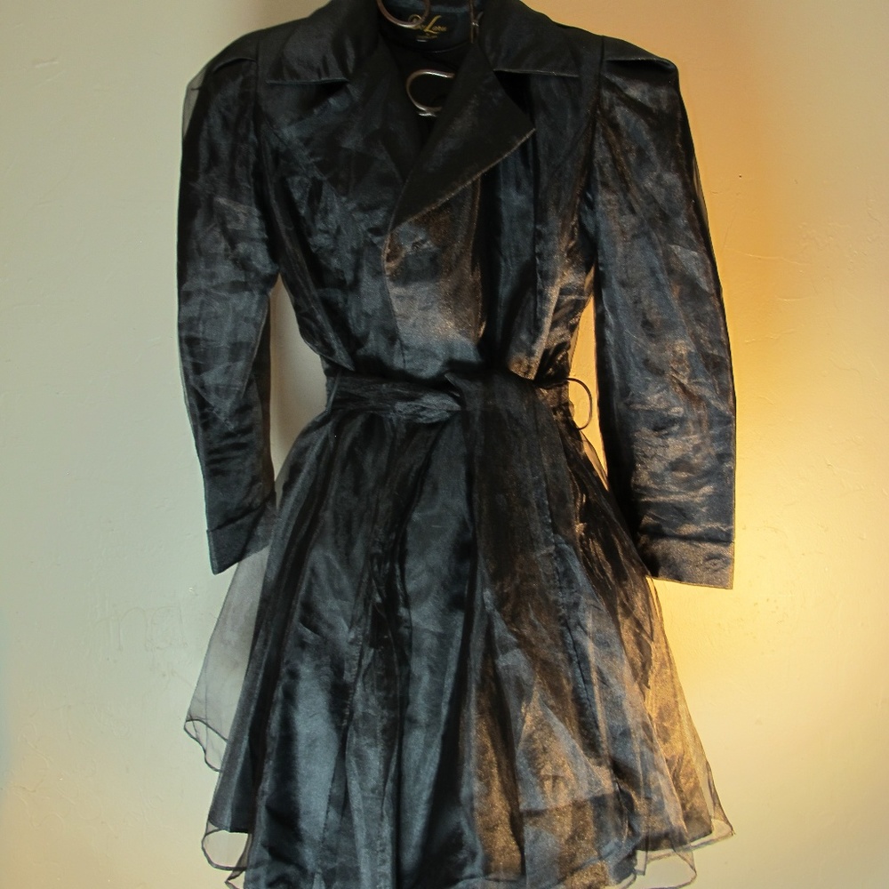 1980’s Black Wrap Long Sleeve Party belted coat
